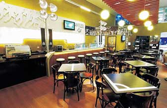 Cafeteria Bandeirantes - Foto 1