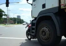 roda se solta de caminhão